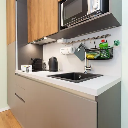 Apartamento Dacla Hosting T6 *